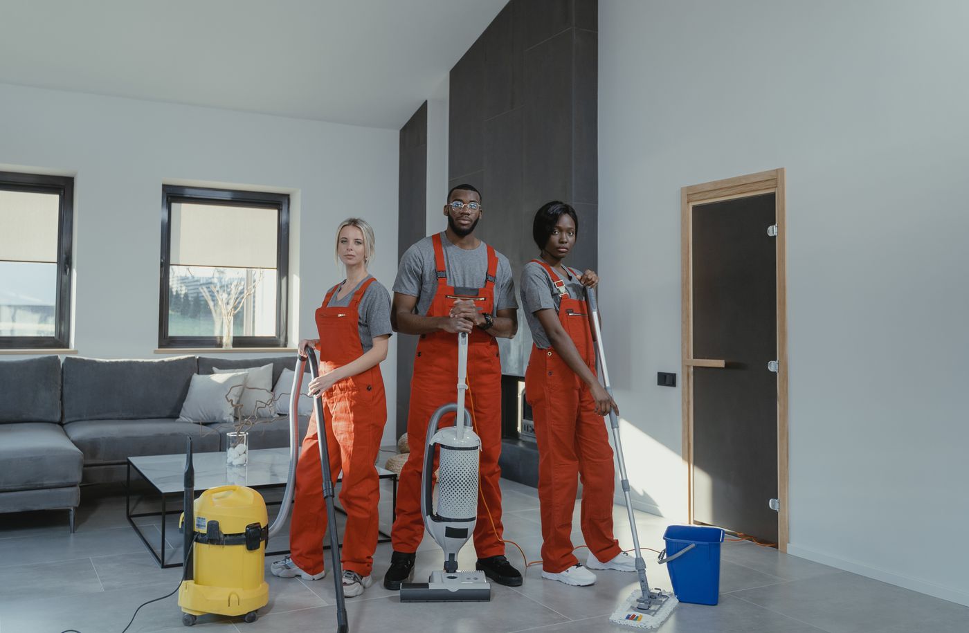 Commercial & Residential Cleaning